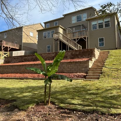 Retaining wall and landscape beds
